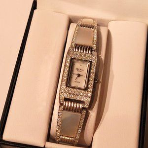 Fifth Avenue Collection Ice Link